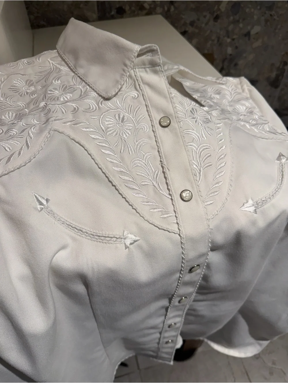 Vintage Panhandle Slim White Floral Embroidered Pearl Snap Shirt - Picture 13 of 15